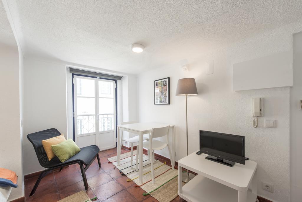 Cozy apartment in Bairro Alto I Lisbona Esterno foto