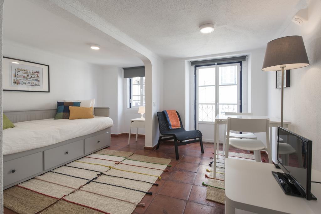 Cozy apartment in Bairro Alto I Lisbona Esterno foto
